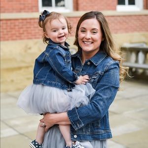 Meet your Posher, Christine